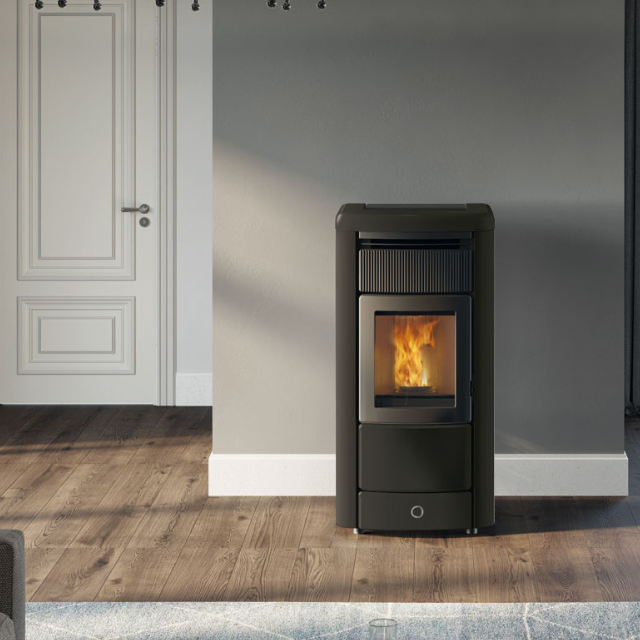 Poêle Monday130++ EK63